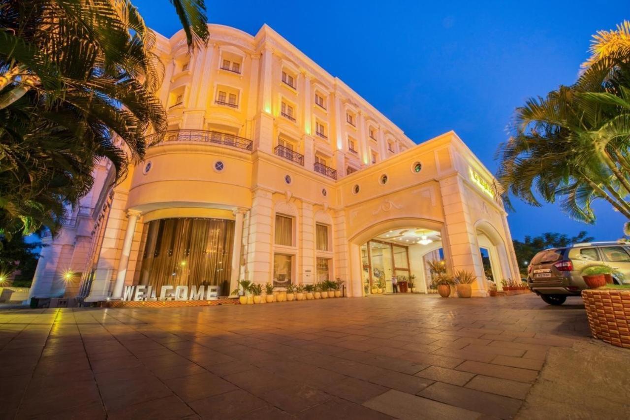 Hotel Le Royal Park Pondicherry Esterno foto