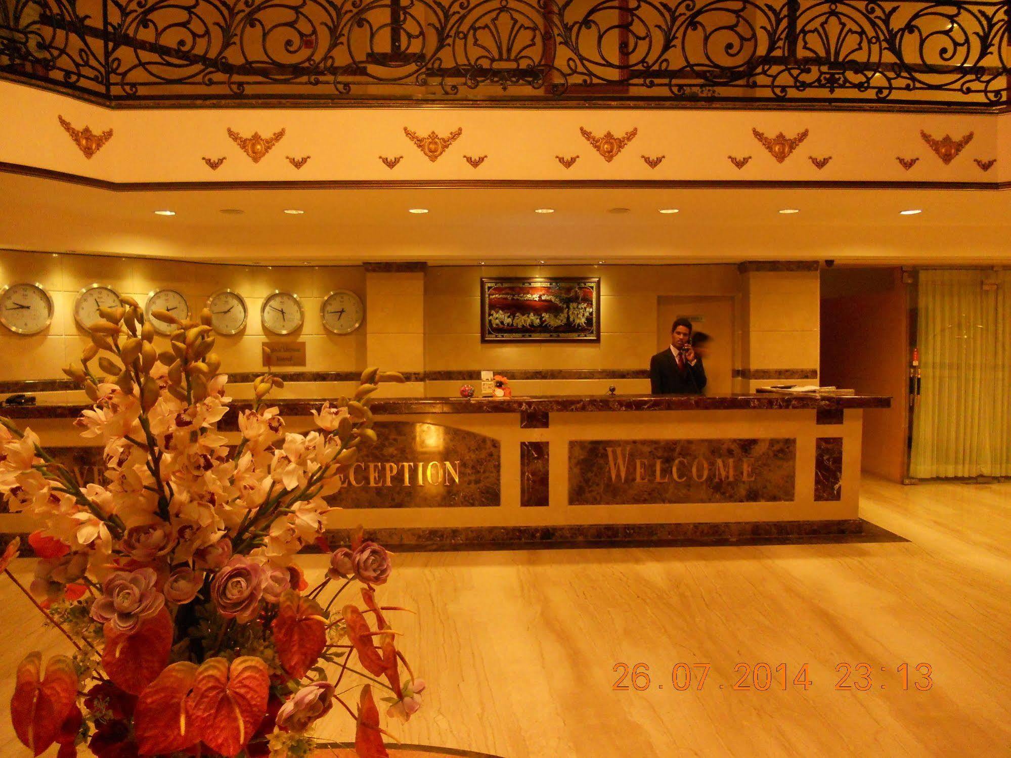 Hotel Le Royal Park Pondicherry Esterno foto