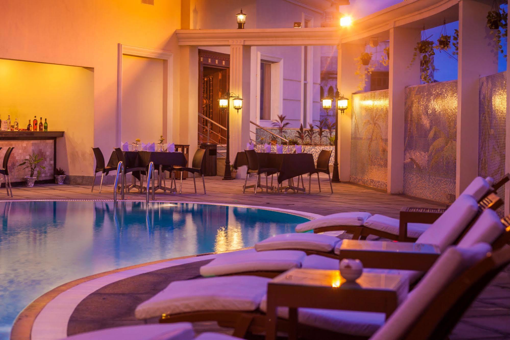 Hotel Le Royal Park Pondicherry Esterno foto