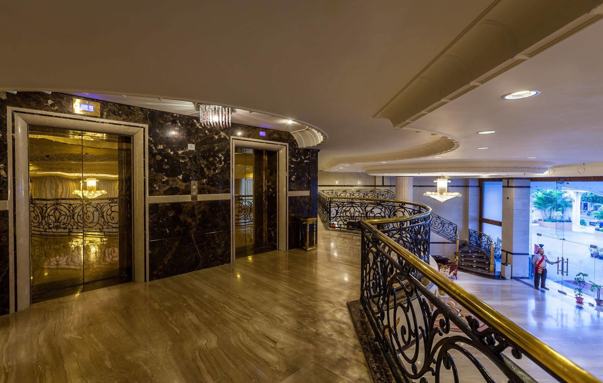 Hotel Le Royal Park Pondicherry Esterno foto